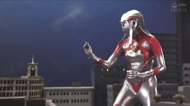 GRET-038 Giant Heroine (R) Arty Rays Kanna Hirai - Shiori Hirai