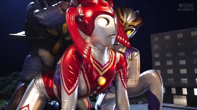 GRET-047 Giant Heroine Part 1 Hyper Mommy