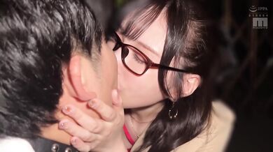 MIDV-623 Unlimited Ejaculation/Male Squirting Restraint Suite Room I succumb to the temptation of my female homeroom teacher and can't move from after school until the sun rises and I'm already cumming! I was played to become a pet with 20 ejaculations. I