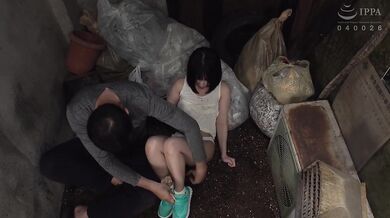 DDK-214 Garbage Dump Confinement Garbage Doll Kana Yura - Yura Kana