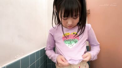 SDAB-314 Kasane Saito, seorang idola muda yang payudara kecilnya kurang berkembang dipermainkan dalam penggambaran solo pertamanya dan terpaksa belajar bagaimana untuk merangkap 1,275 12