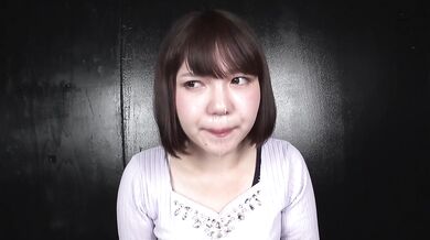 EVIS-521 A beautiful woman with a beautiful nose has a lot of viscous runny nose