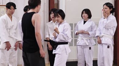 START-249 Gadis Karate Cantik Haru Shibasaki Dikawal oleh Sinar Hipnotik