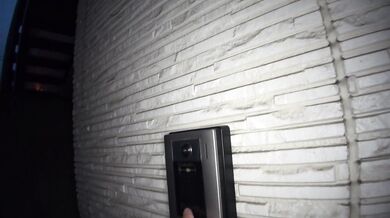 DOKS-595 A sadist wakes up to vomit and vomits continuously! Momone is a perverted girl who is covered in vomit, given vomit hand jobs, vomit titty fucks, and is used as much as the man wants, and before she knows it, she has become a meat urinal for sexu