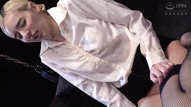 DDHZ-011 Confinement Addiction Woman Frigidity Blonde Half Wife Karina Nishida