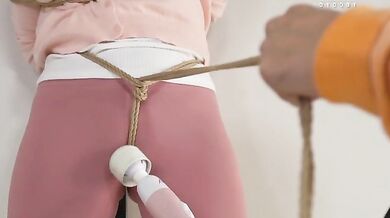 HBAD-578 Hot Stepdaughter In Her Thirties Offers Her Body To Satisfy Her Stepdad As The Town Slut - Tied Up With Ropes In Tight Leggings Mahoro Kamiki