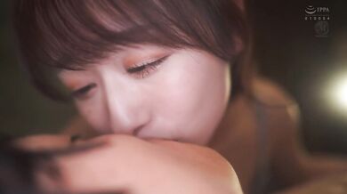 JUQ-761 Marina Shiraishi, the mother of a large family, lives an playuous life, drowning in play-rearing sex with her eight beloved sons.