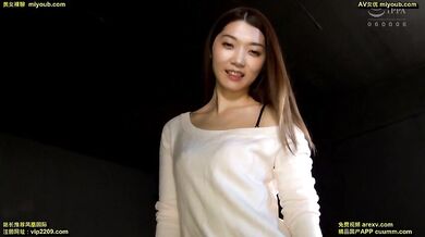 MOPP-038 It hurts and feels good, and the brain juice is dripping! !! Pleasure handjob to bite - Kanae Lennon