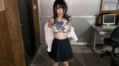 MUKD-529 Shoplifting False Accusation play: Innocent Beautiful Girl in Uniform, Threatened and played to Be Used as a Sex Slave and Creampied Until She Gets Pregnant, Hinako Matsui