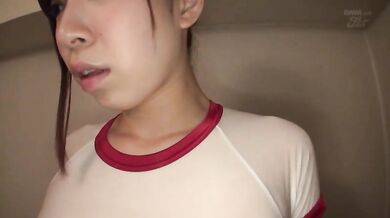 JUFD-444 美しすぎる超絶ボディ妻を発見!長身巨乳の元実業団バレーボール選手を潮吹き奴隷調教 美桜