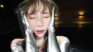 BGG-008 Silver Powder Complete Collection Volume 2: 12 astonishing beauties shining in silver! - Yui Hatano