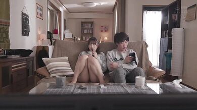 DASS-407 Xem phim và thư giãn nhé? Gặp gỡ bạn gái một cách bình thường trên mạng Misono Waka Uruki Sarara