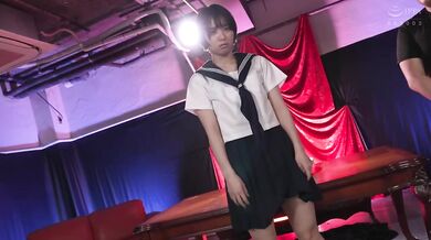 MDS-895 Để giúp đỡ gia đình, tôi bán dịch thể của mình. Monami Suzumi